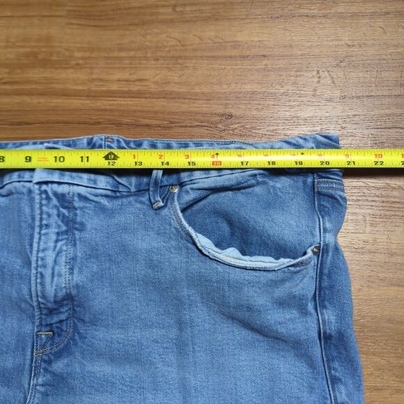 Good American Good Classic Jeans Women's Size 20 Distressed Boot Cut Denim - Picture 8 of 14